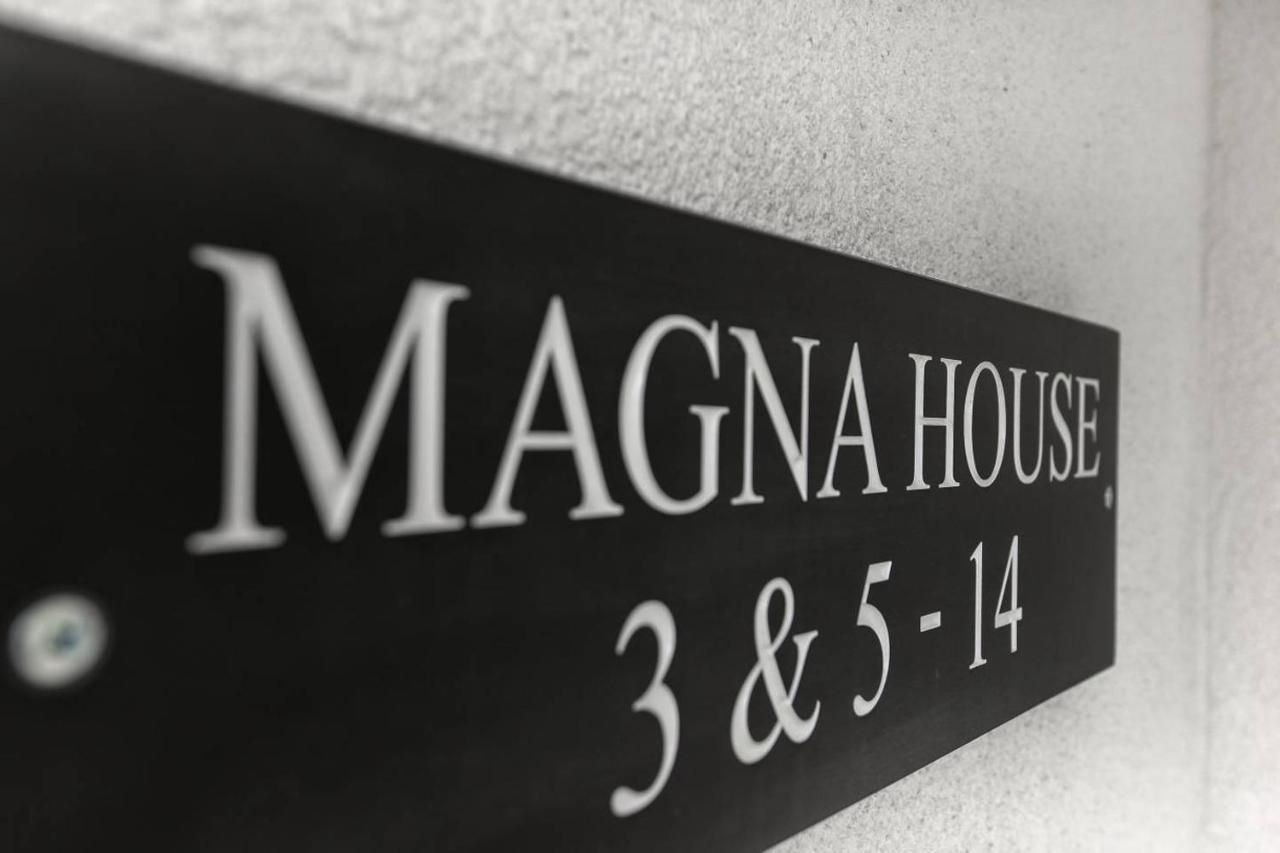 Magna House #Flat5 Hotel Egham Exterior photo